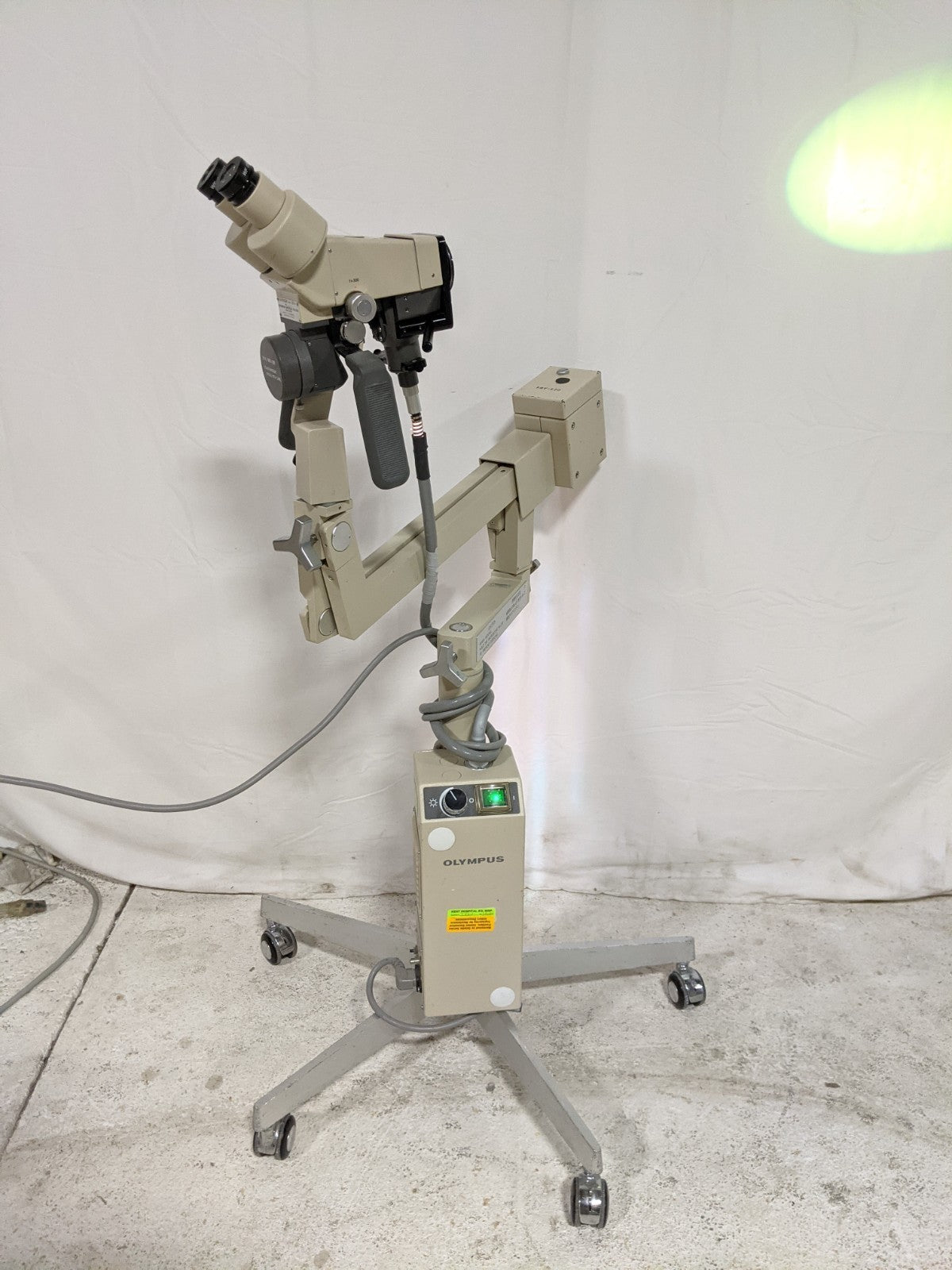 Olympus OCS-3 Colposcope