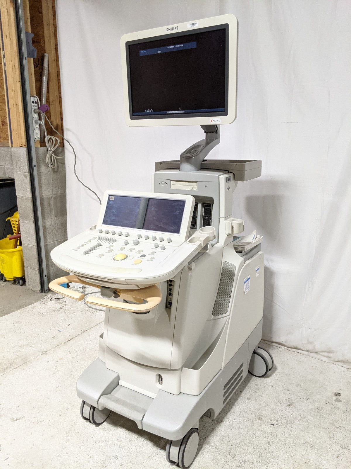 Philips iE33 8500-0082 Ultrasound System | SW 6.0.6.40 | MFG 2011