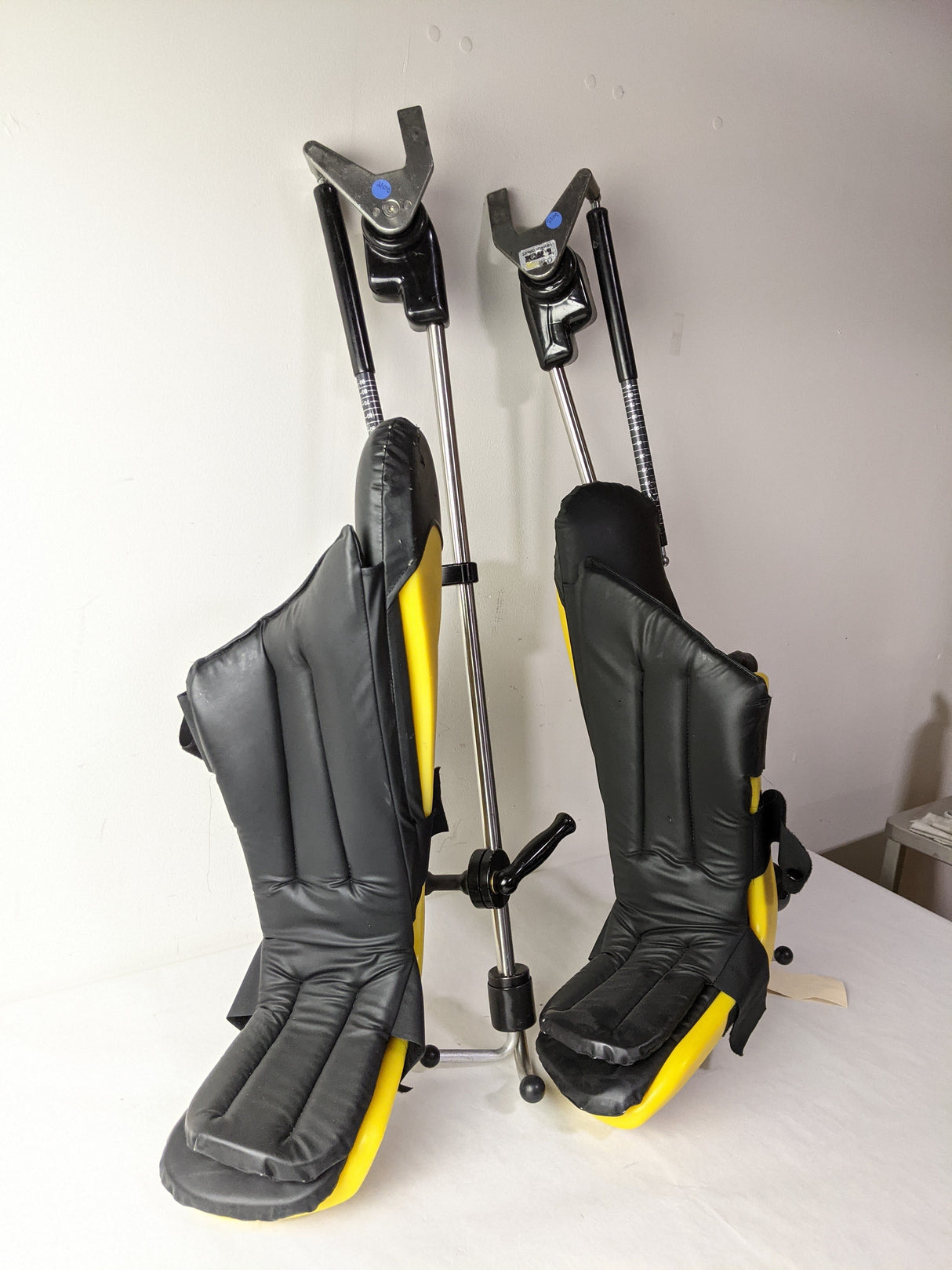 Allen Medical YelloFin Stirrups