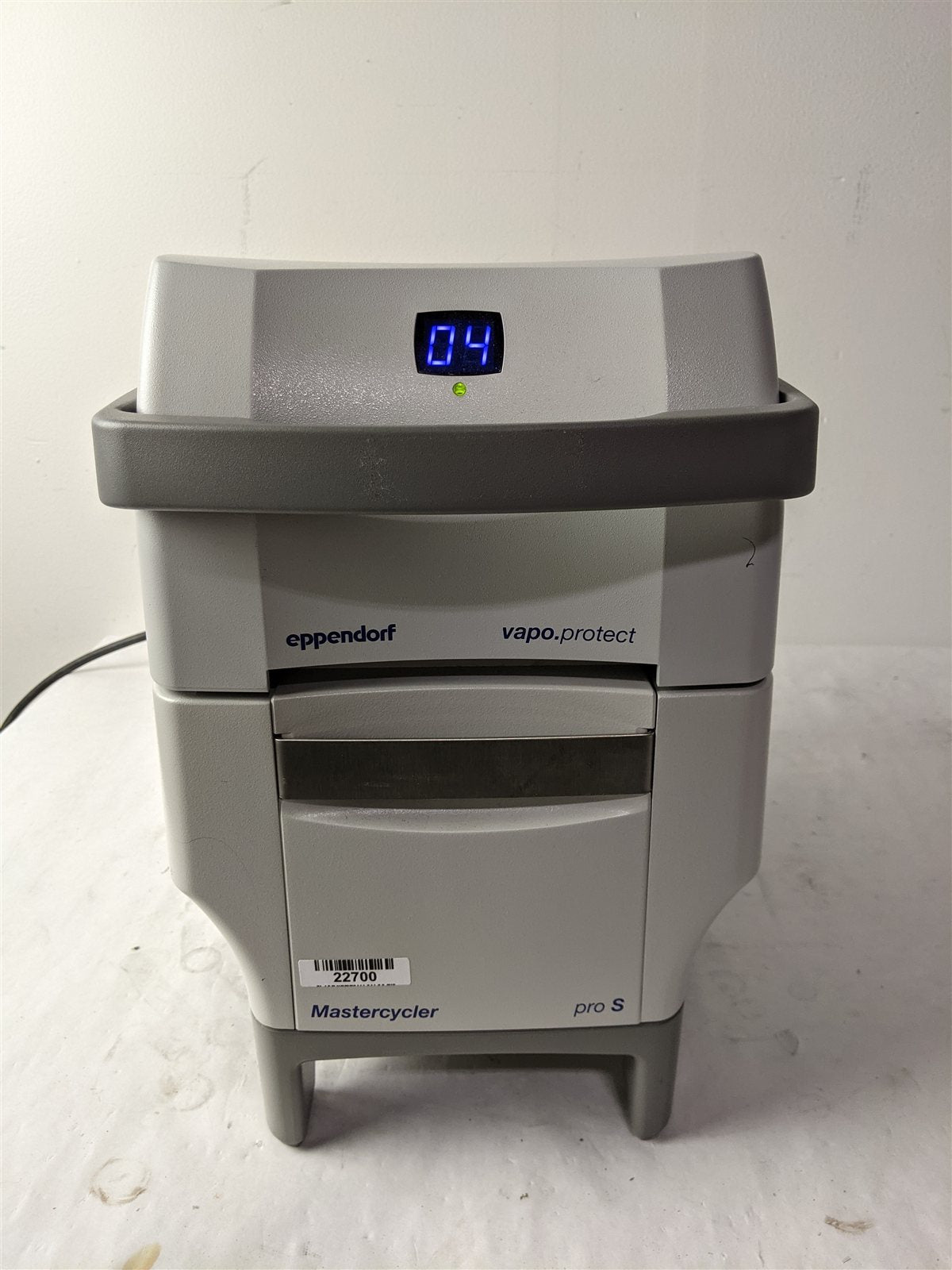 Eppendorf Vapo Protect Pro S Mastercycler 6325 Thermocycler