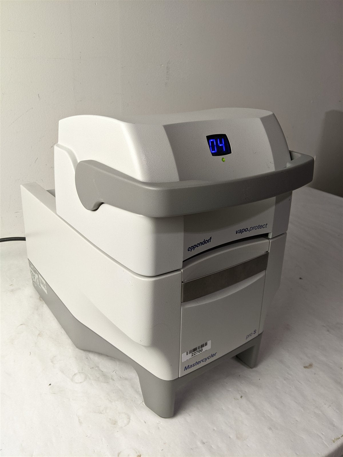 Eppendorf Vapo Protect Pro S Mastercycler 6325 Thermocycler