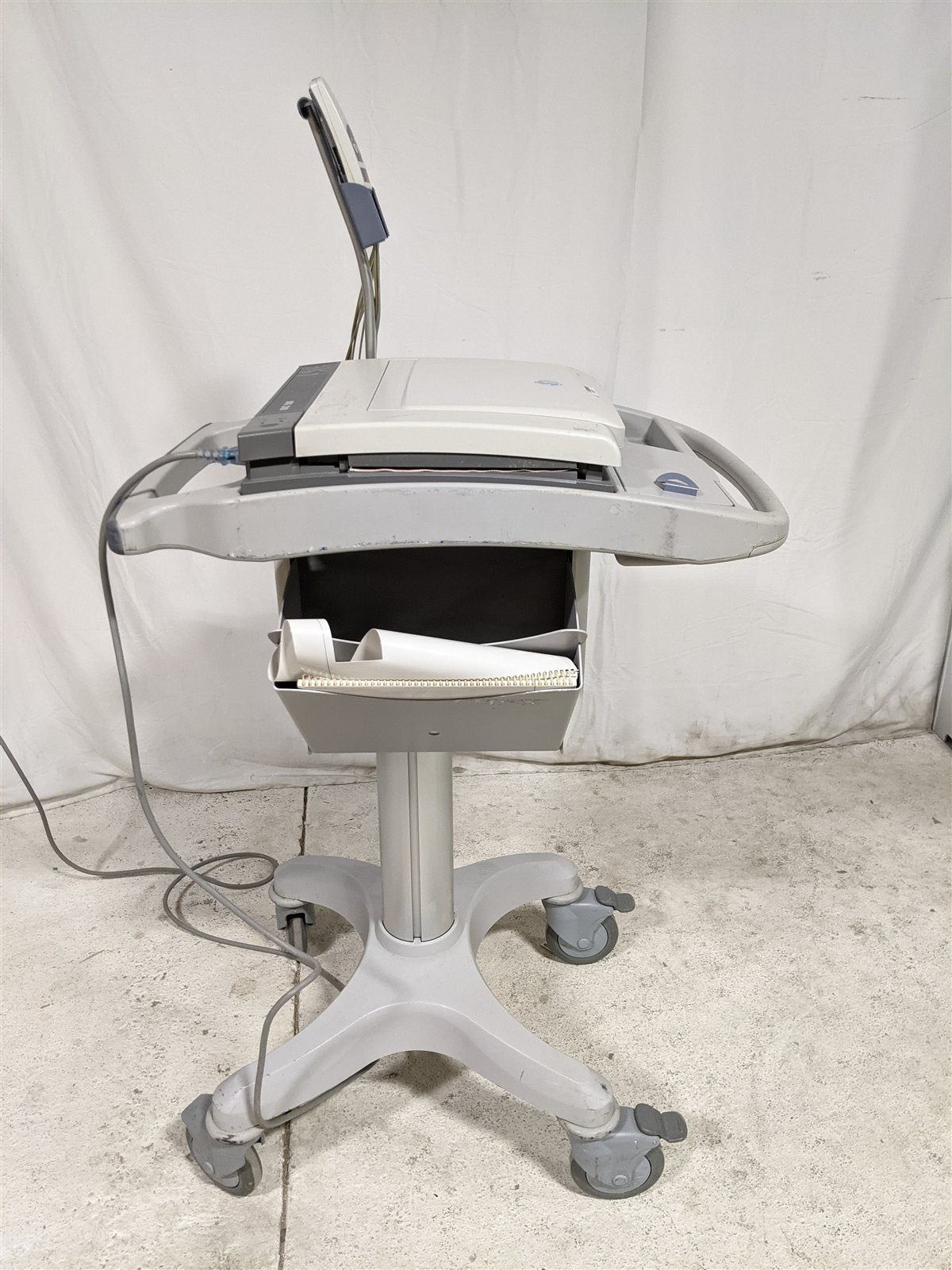 GE Mac 5000 ECG w/ GE CAM 4 Acquisition Module