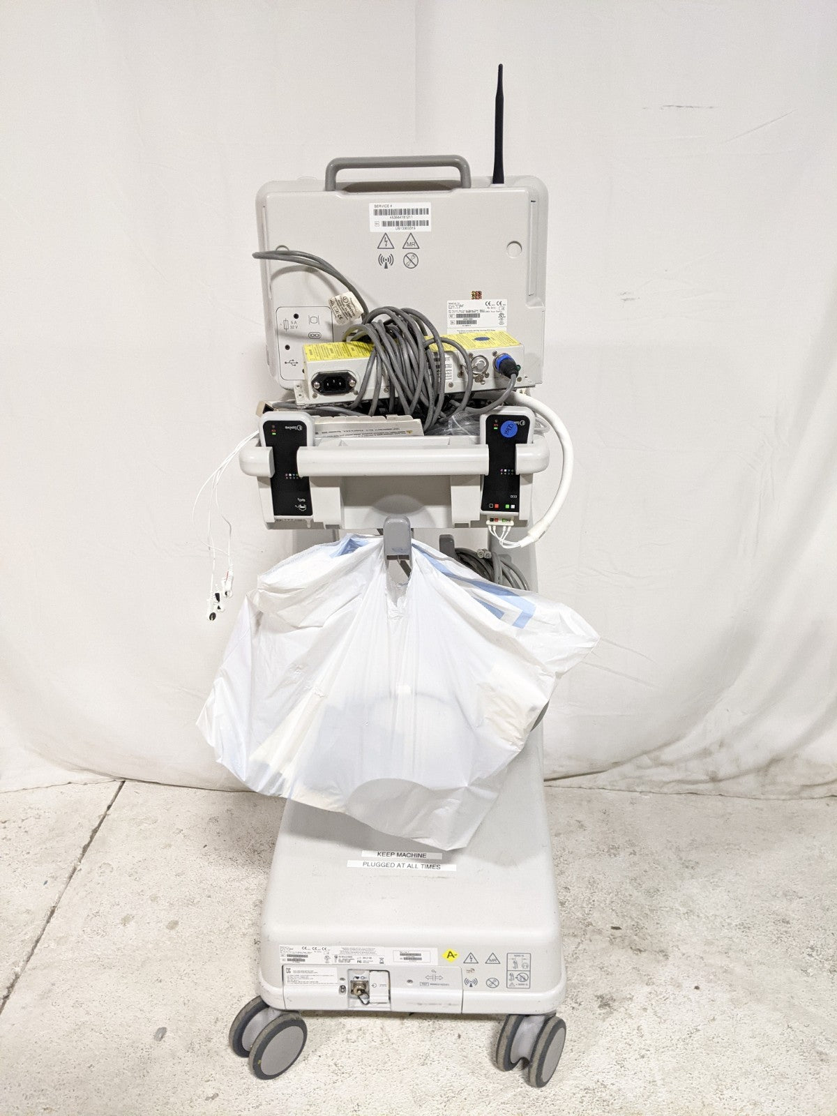 Invivo Expression 865214 MRI Monitor w/ Power Cord