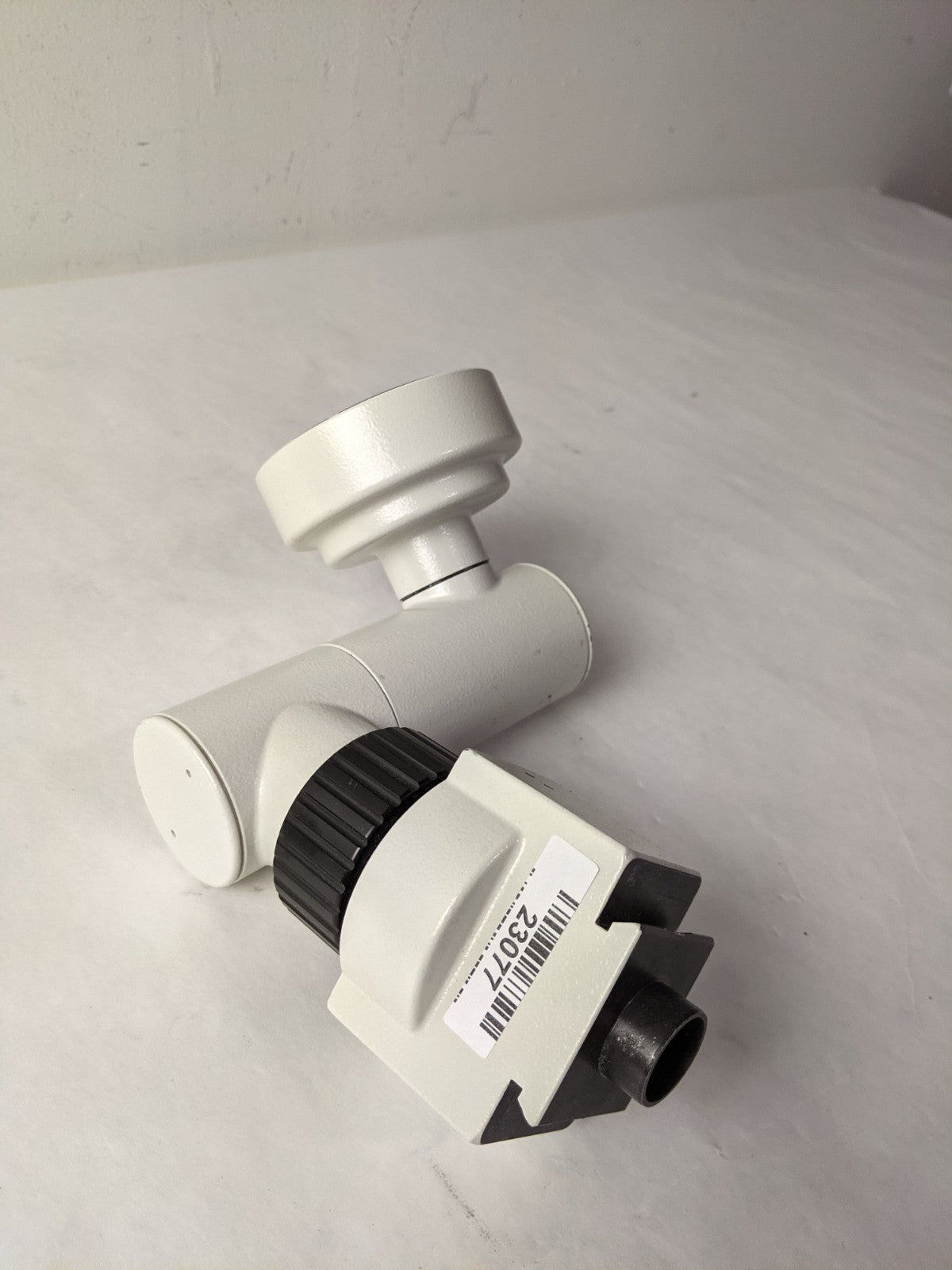 Leica 10411576 Multi Axis Stereo Binocular Observation Assistant Microscope