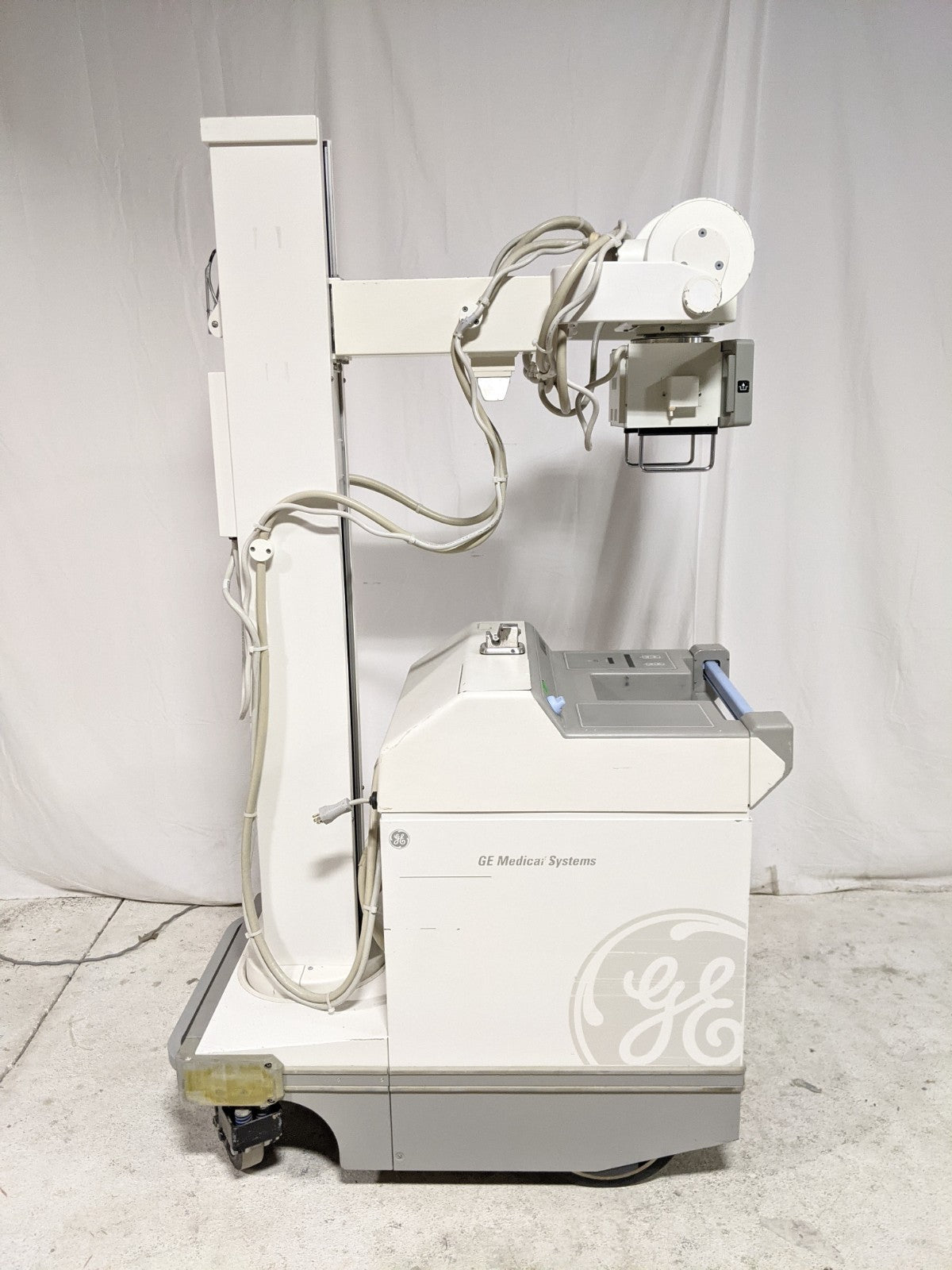 GE AMX 4 Plus AMX4+ Portable | MFG 2008