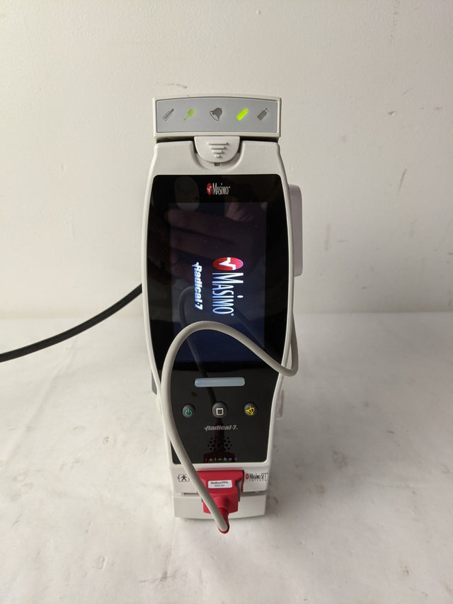 Masimo Radical 7 Rainbow Pulse Oximeter w/ Docking Station | MFG 2020
