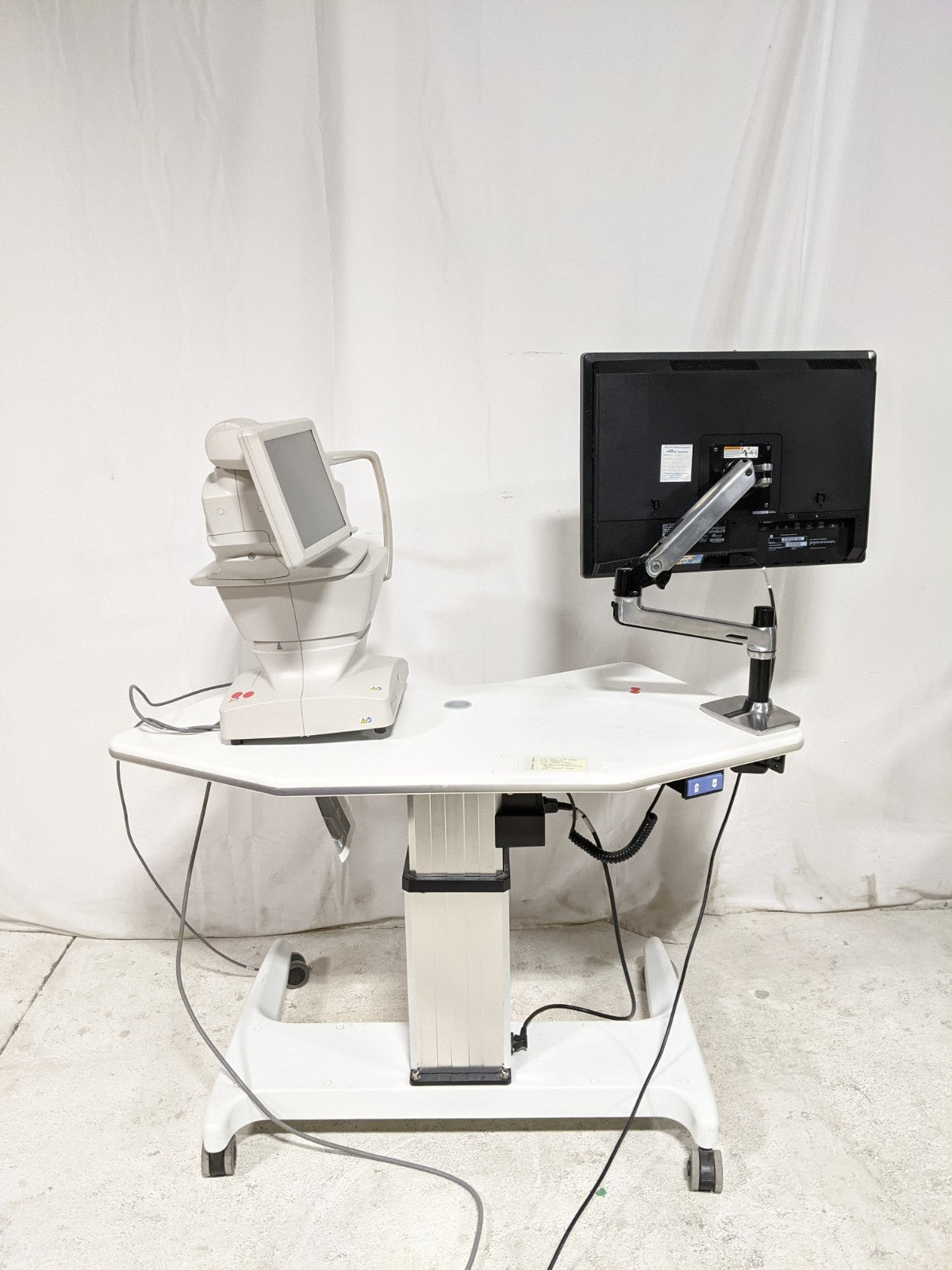 Topcon TRC-NW400 Non-Mydriatic Retinal Camera w/ HP EliteOne 800 G1 Touch PC