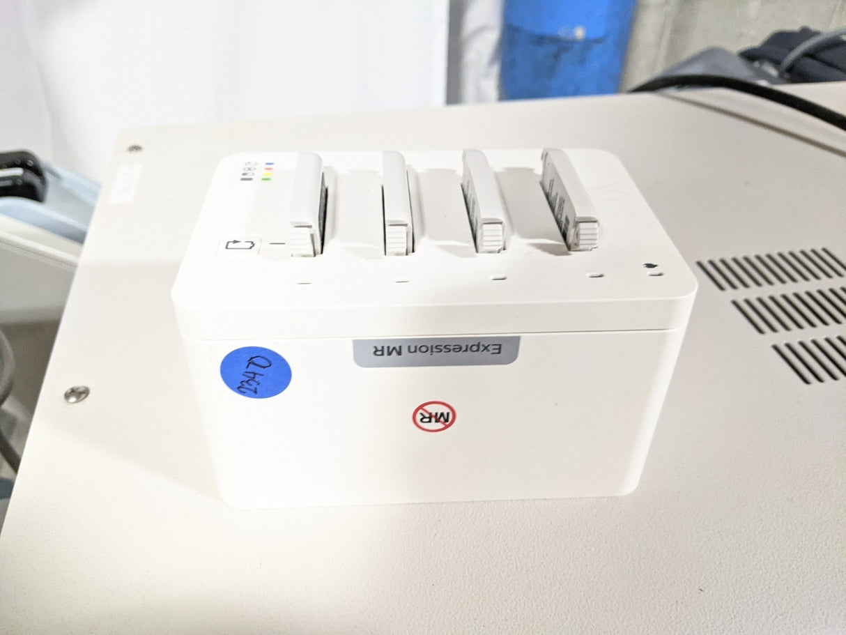 Invivo Expression 865214 MRI Monitor w/ Power Cord