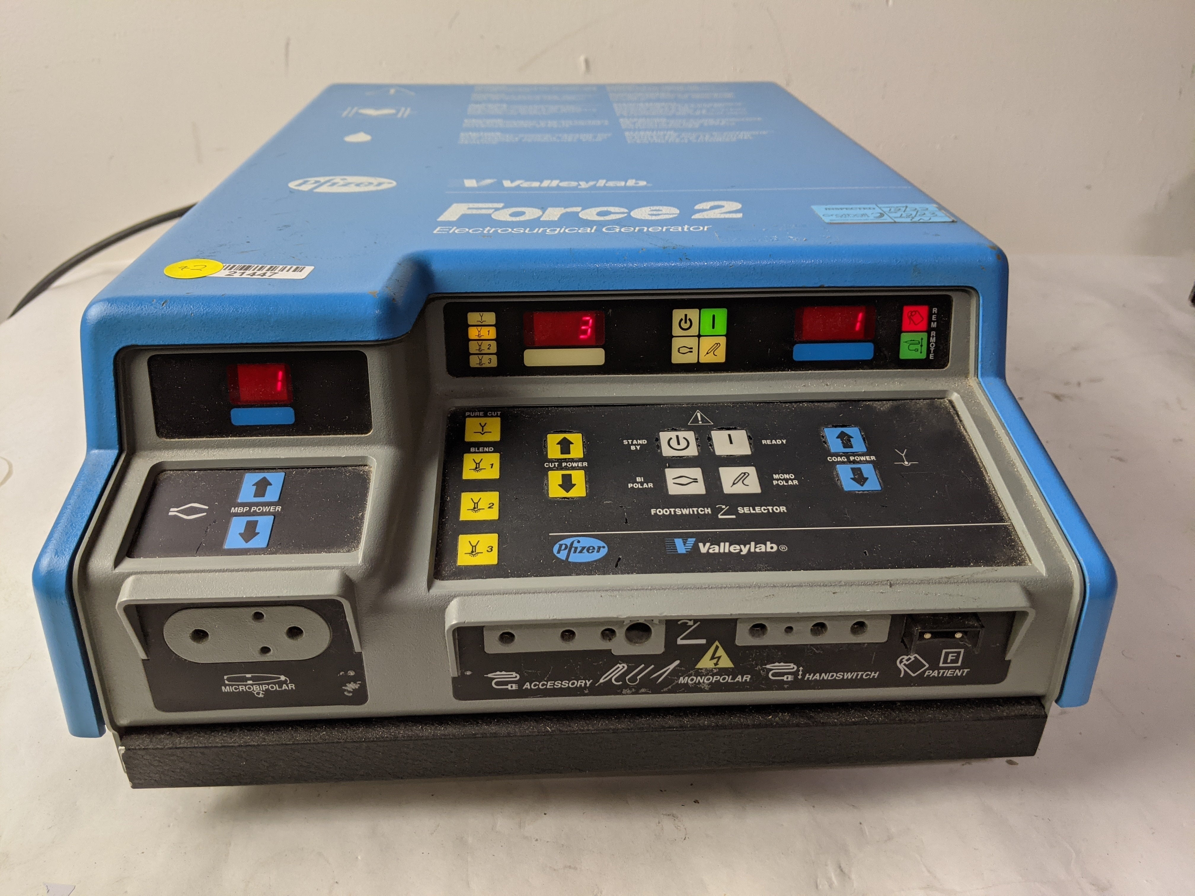 Pfizer Valleylab Force 2 -20PC Electrosurgical Unit with E6008 and