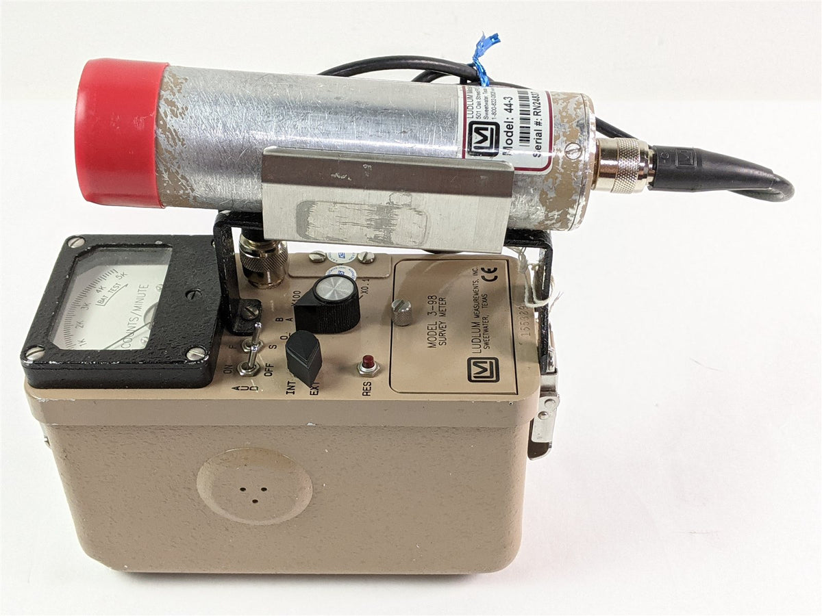 Ludlum Model 3-98 Survey Meter with 44-3 Gamma Detector