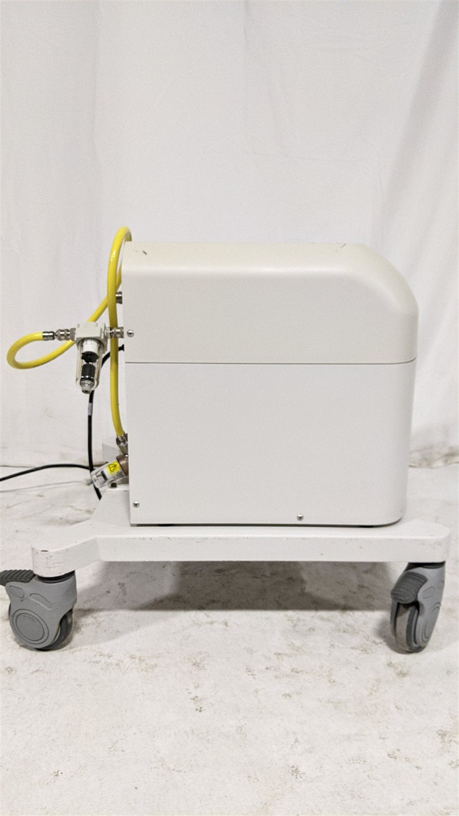 Oricare C4500 Medical Air Compressor 121000381