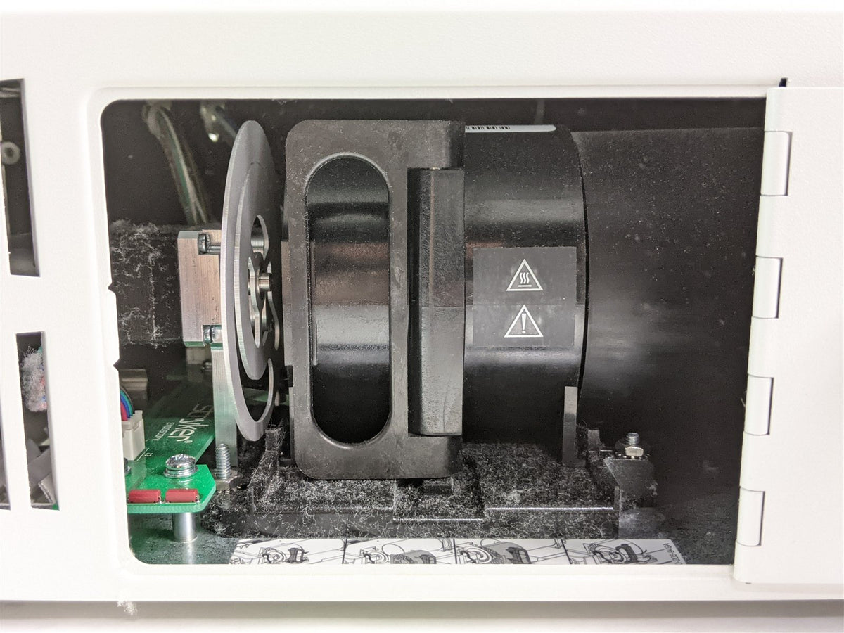 Stryker X8000 220-200-000 Light Source | 266 Hours