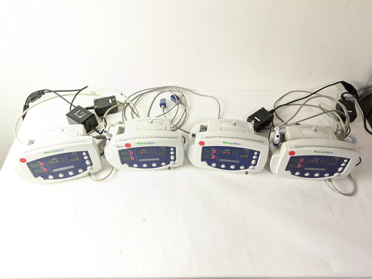 Welch Allyn 53NTP 007-0105-01 Lot of 4 Patient Monitor w/ Power Adaptor