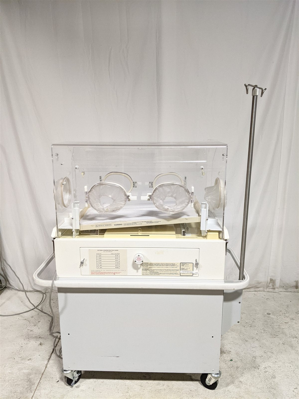 Drager Isolette Air Shields C450 Infant Incubator