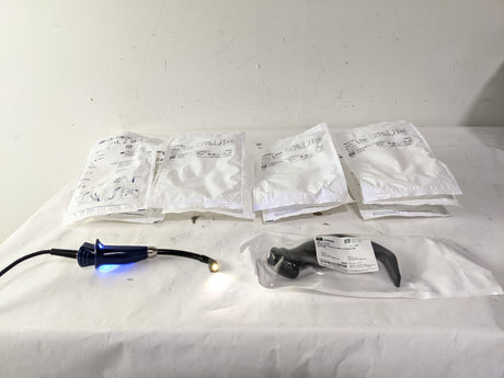 Verathon GlideScope 0570-0338 Video Monitor | AC Adapter & 0570-0307 Video Baton