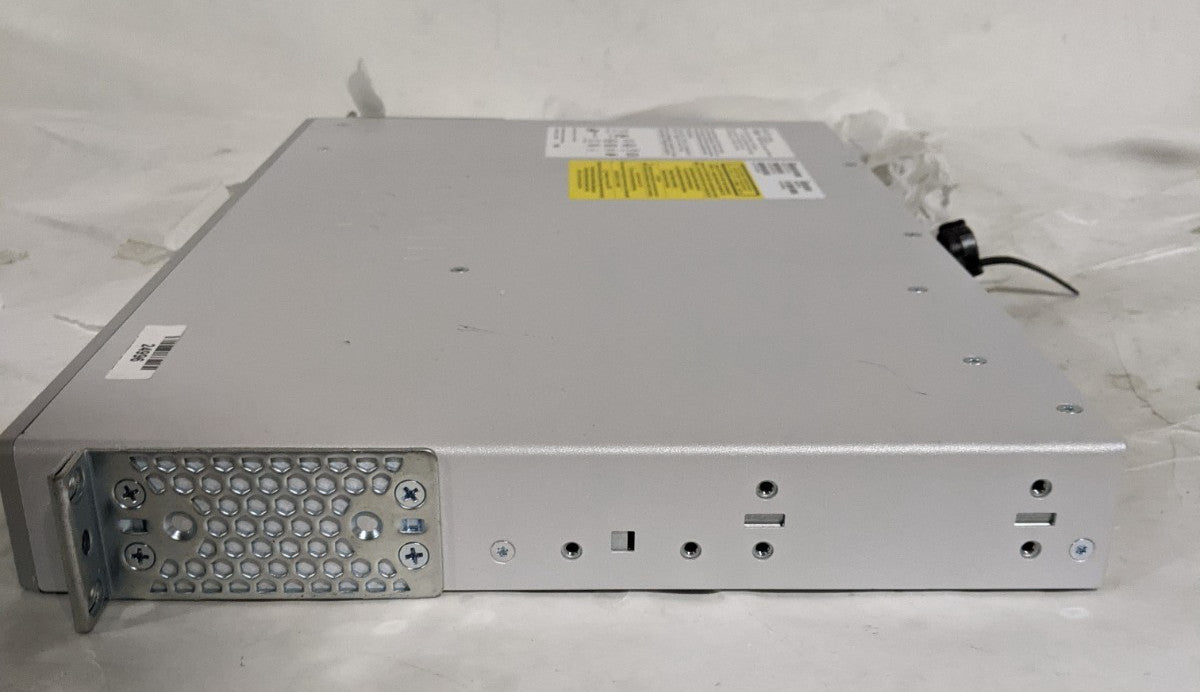 Cisco Catalyst 9200L Network Switch | MFG 2022